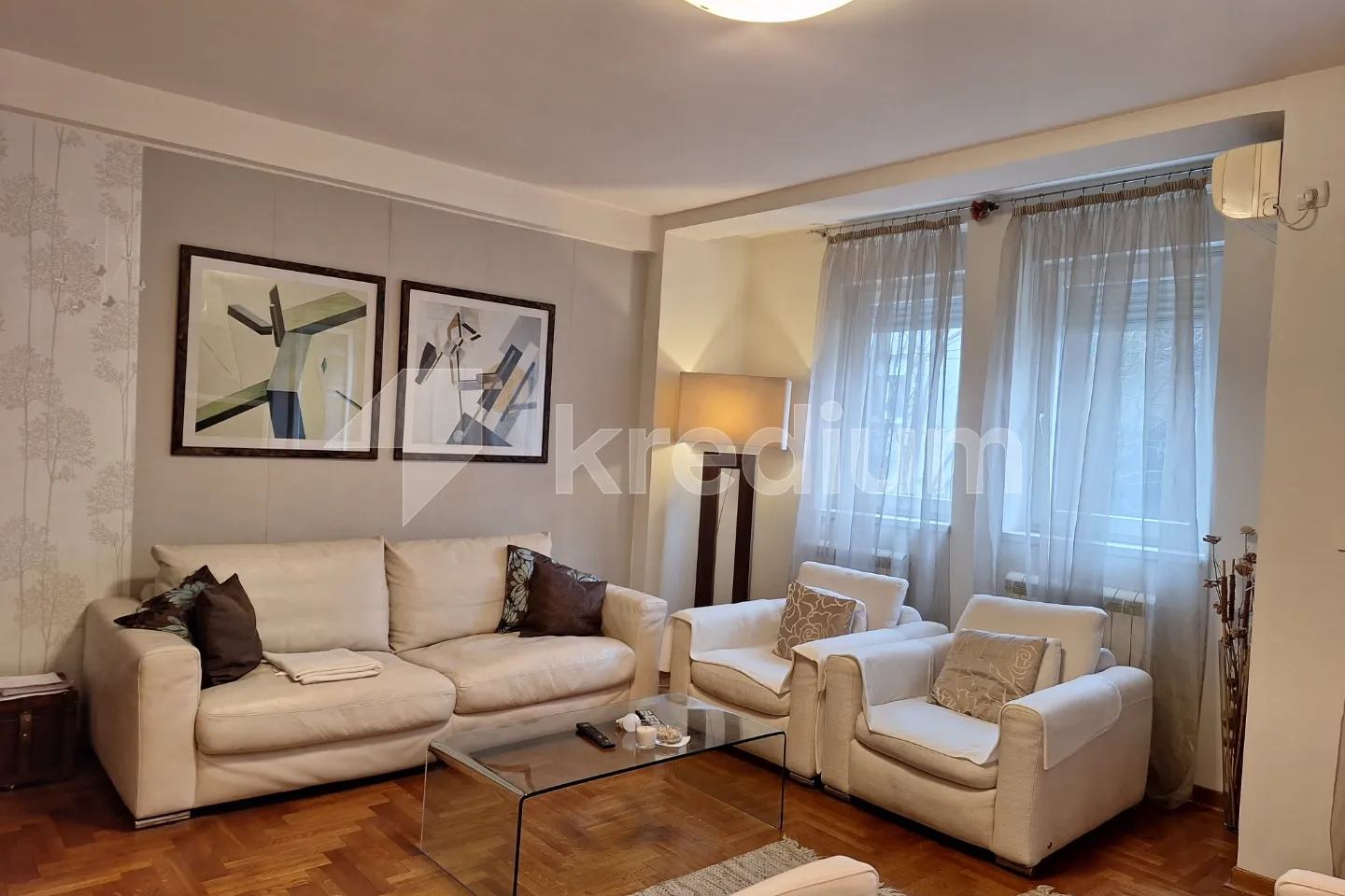 Knez Miletina - 01 - Stari grad